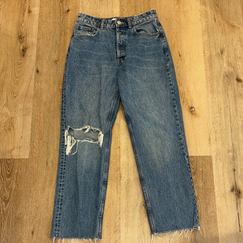 Zara Distressed Women’s Button-fly Jeans Size 4